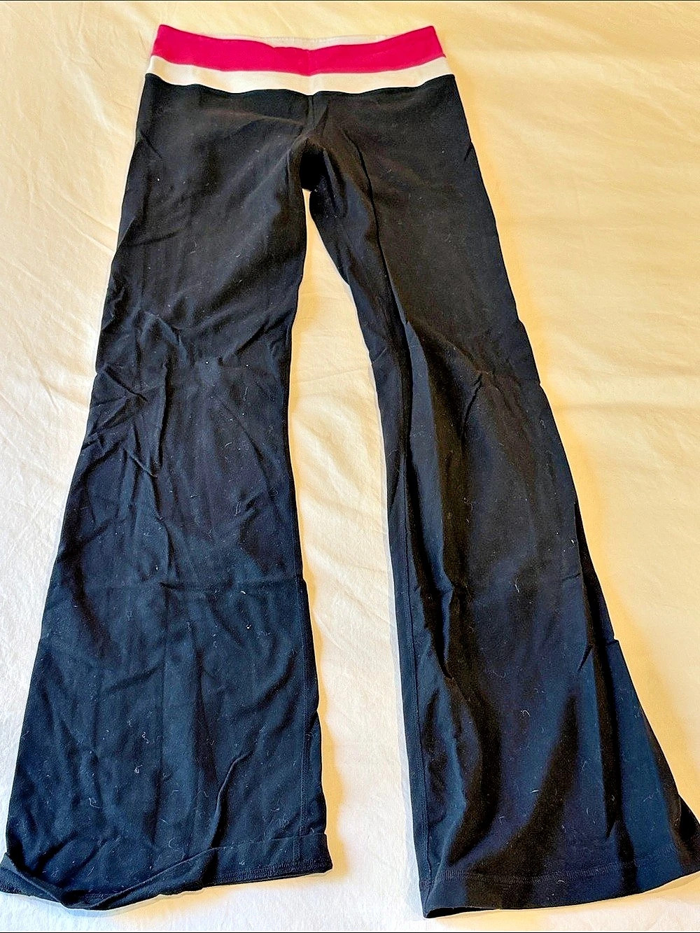 Lululemon Groove Pant Color Block Flare Pants in Black & Pink